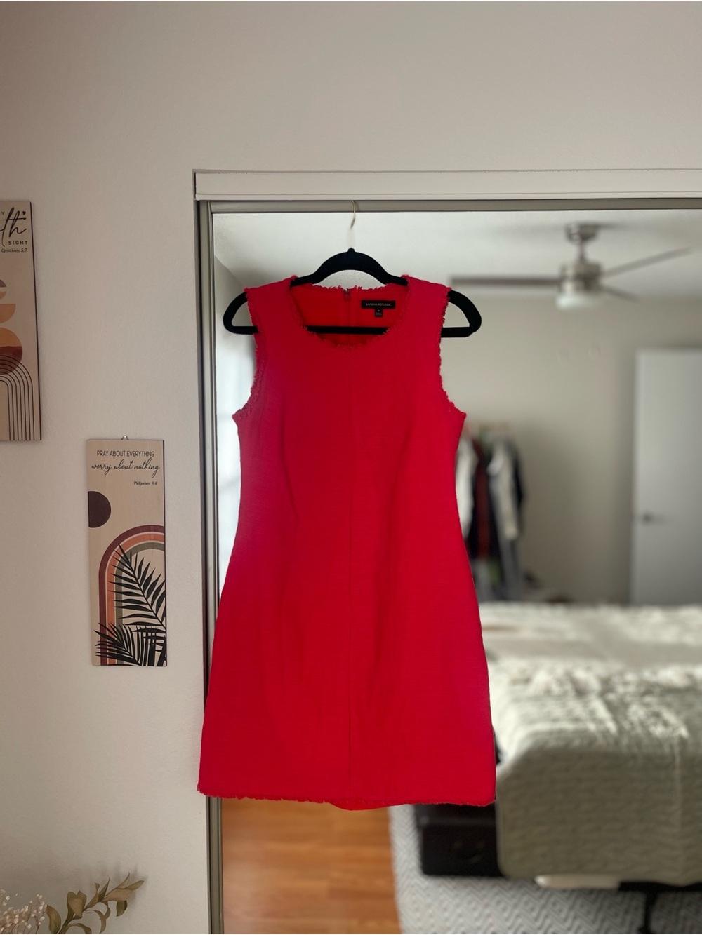 Banana Republic Red Tweed Sleeveless Sheath dress